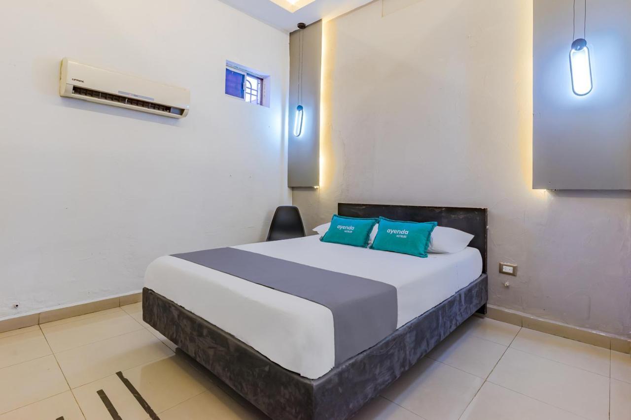 فندق Ayenda Blue Cristal مونتيري المظهر الخارجي الصورة